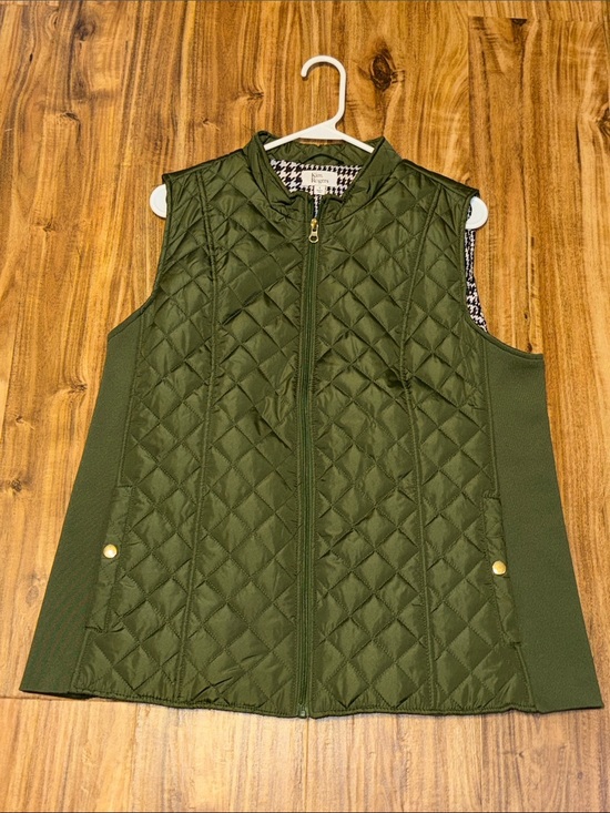 Kim Rogers Jackets & Blazers - Kim Rogers women large vest Olive green Quilted Zip Side Knit Panels pockets